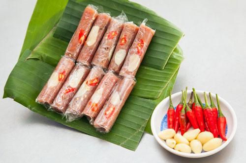 Khám phá xứ Thanh sẽ là đáng tiếc nếu chưa thử món nem chua nổi tiếng