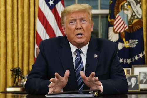 Tổng thống Donald Trump tuyên bố không phong tỏa ổ dịch New York