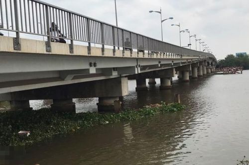 Phát hiện thi thể nữ giới nổi trên sông Sài Gòn