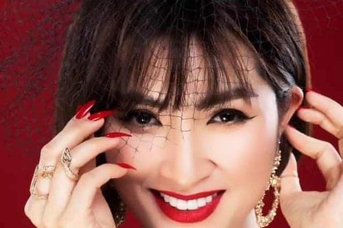 Ca sỹ Nguyễn Hồng Nhung: Tôi không tin vào hôn nhân