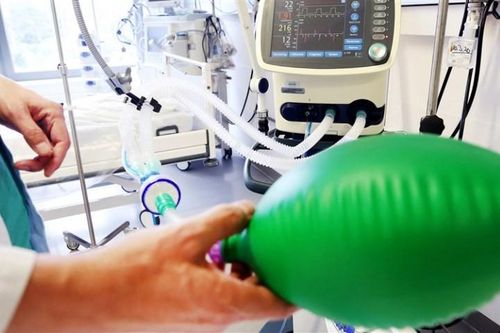 60 ca mắc COVID-19 ở Việt Nam đã âm tính, 1 ca rất nặng đã không phải thở máy