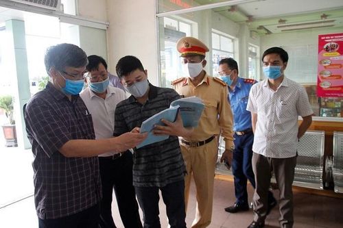 Lãnh đạo TP Hải Phòng phê bình ban quản lý bến xe lơ là phòng dịch Covid-19