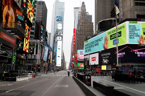 Tổng thống Trump không cách ly New York dù có trên 700 ca tử vong vì Covid-19
