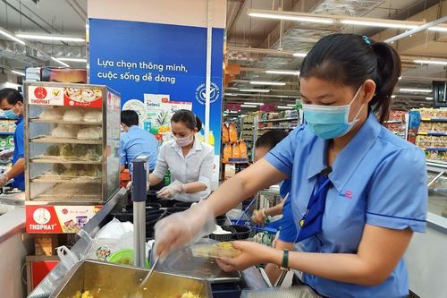 Saigon Co.op cung cấp hơn 30.000 suất ăn cho khu cách ly