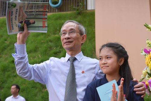Hiệu trưởng kêu gọi phụ huynh ủng hộ quỹ chống Covid-19