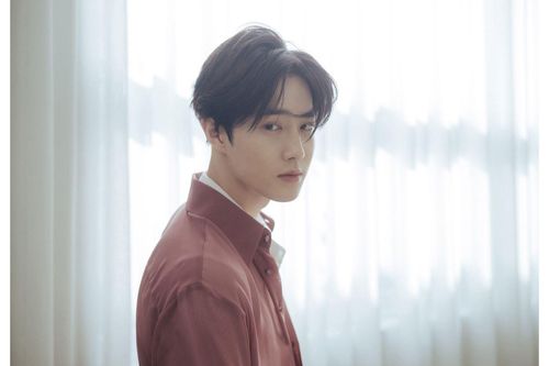 Trưởng nhóm EXO Suho lần đầu ra solo với MV cực đỉnh 'Let's Love'