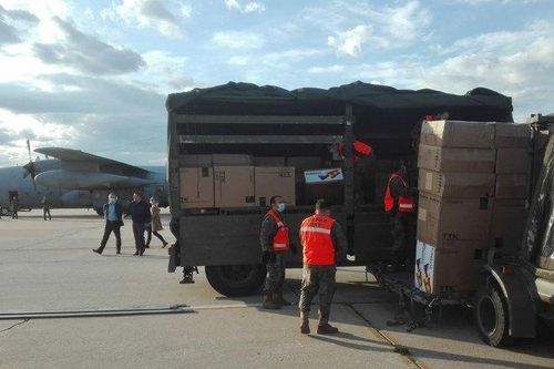 'Ngoại giao virus corona': Thế giới kề vai sát cánh chống dịch Covid-19 bằng sự hỗ trợ thiết thực
