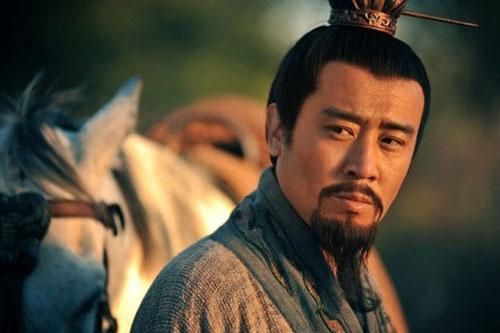 Lưu Bị 'nắm thóp' Gia Cát Lượng trước khi qua đời ở thành Bạch Đế nhờ cao chiêu hơn người