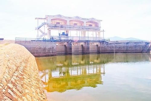 Xử lý tình trạng khai thác khoáng sản trái phép tại hồ Cam Ranh và hồ Suối Dầu