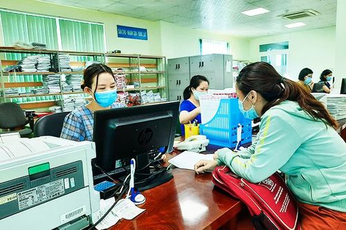Bảo hiểm xã hội tỉnh: Đẩy mạnh giao dịch điện tử