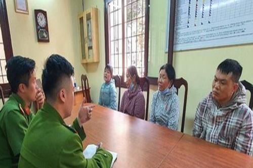 Bắt giữ nhóm đối tượng giả bác sĩ, dàn cảnh bán 'thuốc chữa bách bệnh'