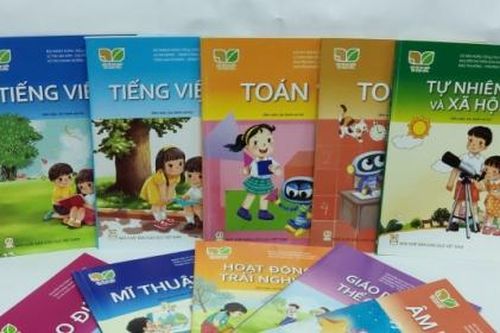 Công tác chọn sách giáo khoa bị xáo trộn, có ảnh hưởng đến chất lượng giáo dục?
