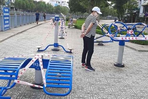 Công viên Sài Gòn đìu hiu giữa mùa dịch COVID-19