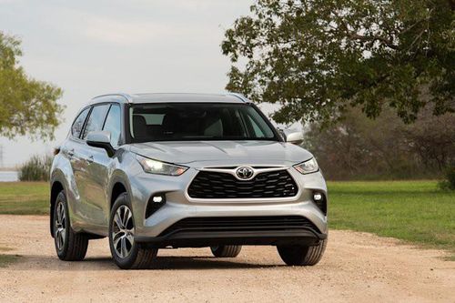 Triệu hồi Toyota Highlander 2020 gặp lỗi có thể chết máy đột ngột