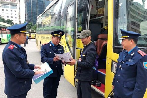 Thu hồi phương án lập chốt ngăn người ra vào Hà Nội