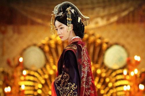 Viên Tề Quy - vị hoàng hậu dùng tiền thử lòng đế vương và 'câm lặng đến chết' để đưa kẻ bạc tình cùng tình địch xuống cửu tuyền