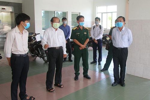 Câu chuyện người 'Trên tuyến đầu chống dịch'