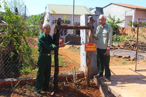 'Tiếng kẻng an ninh' vì bình yên buôn làng