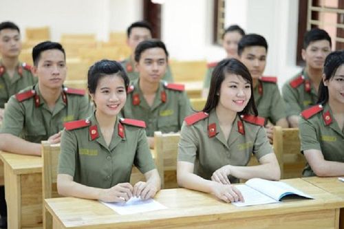 Tuyển sinh các trường công an: Nhiều ngành không lấy thí sinh nữ