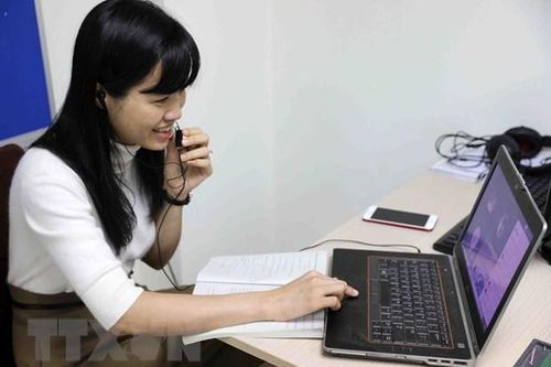 Hà Nội đặt mục tiêu 100% học sinh được học tập qua internet