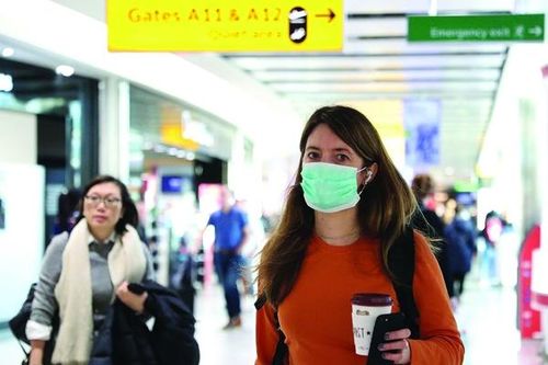 COVID - 19: Cái giá của miễn dịch cộng đồng thụ động có thể bằng sinh mạng