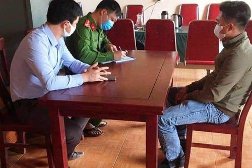 Người đàn ông không đeo khẩu trang lên mạng thách thức