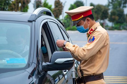 Công an Hà Nội lập 30 chốt kiểm soát cách ly xã hội