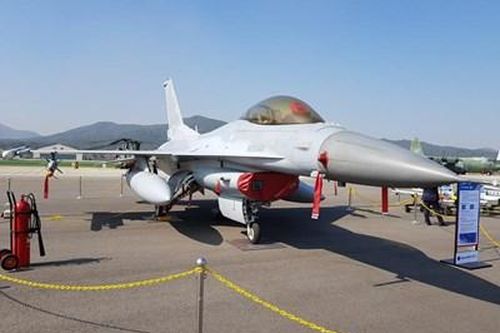 Hàn Quốc nâng cấp máy bay chiến đấu F-16
