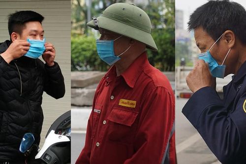 Xử phạt hàng loạt người không đeo khẩu trang khi ra đường ngày đầu cách ly toàn xã hội