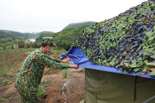 Có các anh canh phên dậu, Kỳ II: Dãi gió, dầm mưa chặn dịch