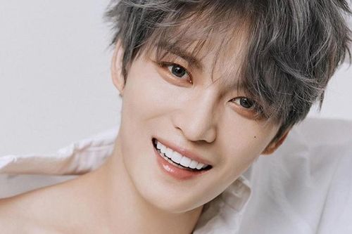 Kim Jae Joong bị 'ném đá' vì lừa khán giả bị dương tính Covid-19