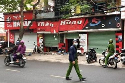 Thông tin ban đầu vụ nổ giữa nội đô, 2 người bị thương nặng