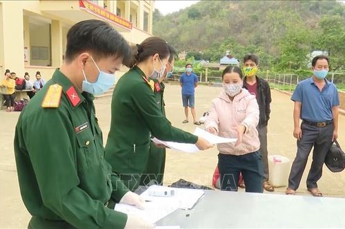 Nhiều công dân hoàn thành thời gian cách ly y tế, trở về gia đình