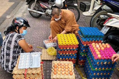 Thành phố Hồ Chí Minh: Không để ai bị bỏ lại phía sau trong dịch Covid-19