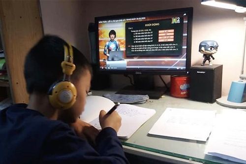Chương trình lớp 9 sau tinh giản: Toán giảm nhẹ, Văn bớt nhiều