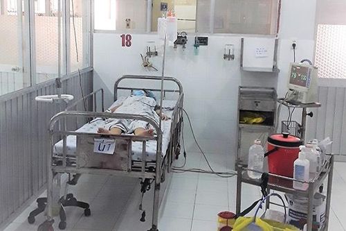 Cứu sống người bệnh đang cách ly tập trung
