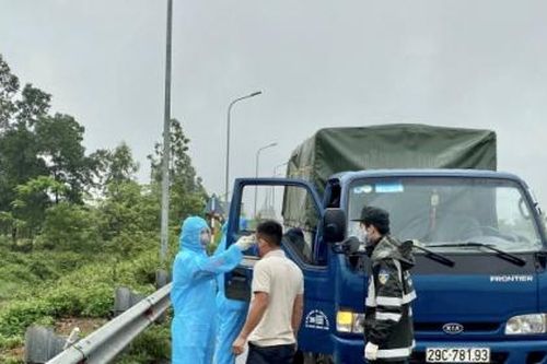 Hà Nội: Thực hiện nghiêm túc việc kiểm soát cách ly xã hội