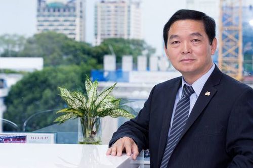 Khốn khó vì dịch bệnh, đại gia lại dính vận đen 'trên trời giáng xuống'