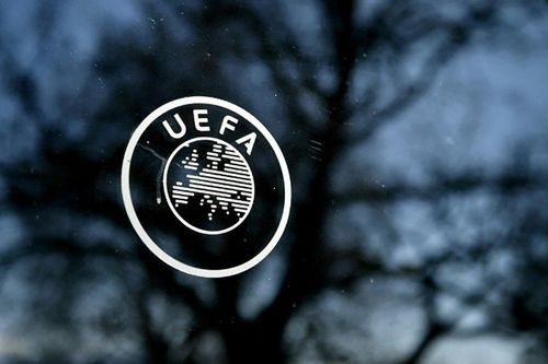 COVID-19: UEFA hoãn vô thời hạn các giải đấu bóng đá