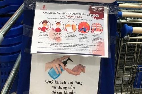 Co.opmart Sa Đéc chế tạo máy rửa tay tự động phòng, chống dịch Covid-19