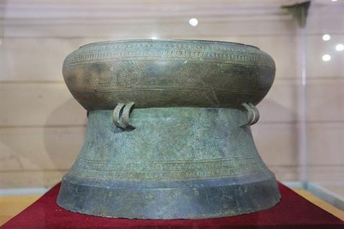 Câu chuyện sưu tầm trống đồng Trà Lộc 22 năm trước