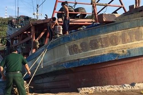 Ngộ độc khí trên tàu cá, 1 người chết, 5 người đang nguy kịch