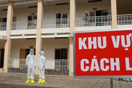 Thêm 4 người mắc COVID-19, Việt Nam có 222 ca