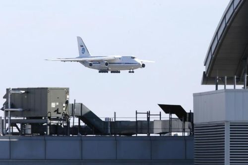 Quan chức Mỹ: Washington đã trả tiền mua toàn bộ thiết bị y tế Nga