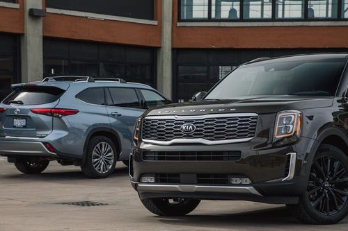 Kia Telluride 2020 và cuộc chiến với Toyota Highlander 2020