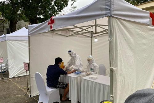 Rà soát hơn 44.000 người liên quan đến Bệnh viện Bạch Mai