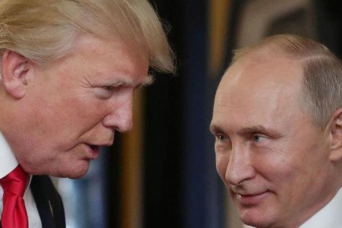 Một dòng tweet gây chấn động, Donald Trump đảo ngược cuộc chơi