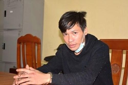 Chủ quán hớ hênh bị 'ông' nghiện có tiên án lấy trộm tài sản