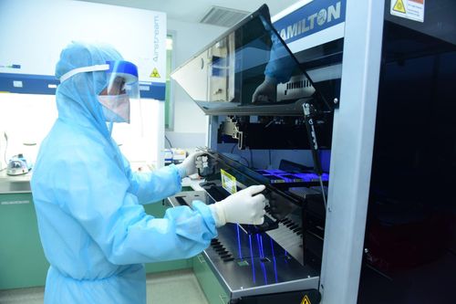 TP Hồ Chí Minh: Thêm 3 bệnh viện được cấp phép xét nghiệm dương tính virus SARS-CoV-2
