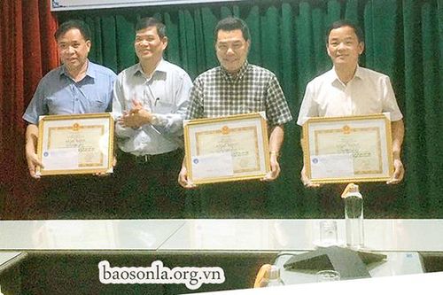 Quan tâm đóng BHXH, BHYT cho người lao động